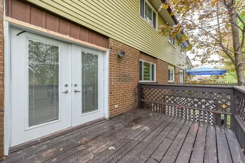 5 Bay Crest Drive Brampton ON L6Z 1H5