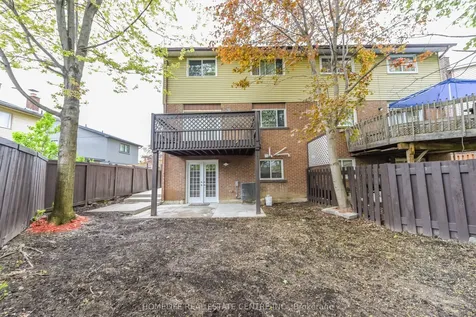 5 Bay Crest Drive Brampton ON L6Z 1H5