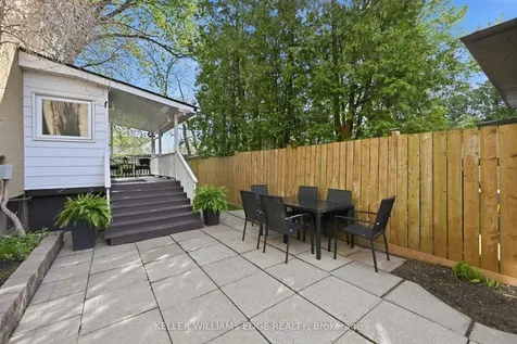 2441 Barclay Road Burlington ON L7R 2B7