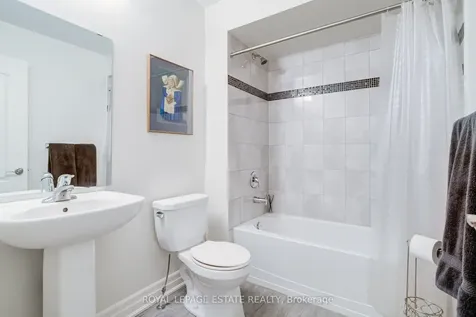 1129 Haig Boulevard Mississauga ON L5E 2M6