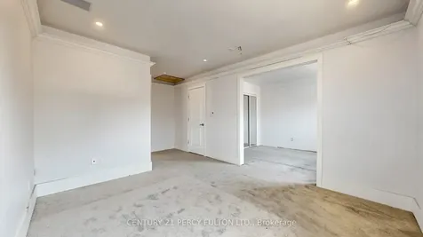 780 Galloway Crescent Mississauga ON L5C 3T9