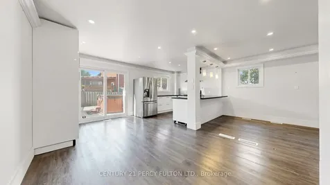 780 Galloway Crescent Mississauga ON L5C 3T9