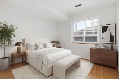 54 Gotham Court Toronto ON M6M 2N8