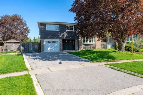 39 Eleanor Crescent Halton Hills ON L7G 2T7