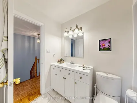78 Waterbury Street Caledon ON L7E 1X5