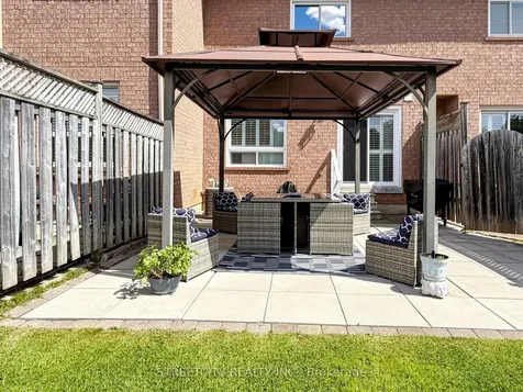78 Waterbury Street Caledon ON L7E 1X5