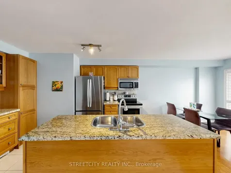 78 Waterbury Street Caledon ON L7E 1X5
