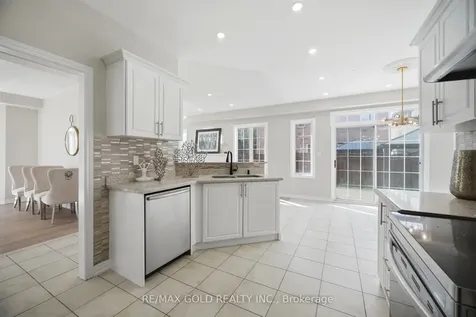 26 Gorevale Drive Brampton ON L6P 1N9