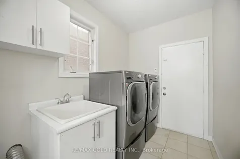 26 Gorevale Drive Brampton ON L6P 1N9