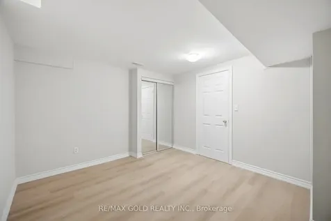 26 Gorevale Drive Brampton ON L6P 1N9