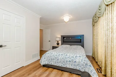 119 Morningmist Street Brampton ON L6R 2A9