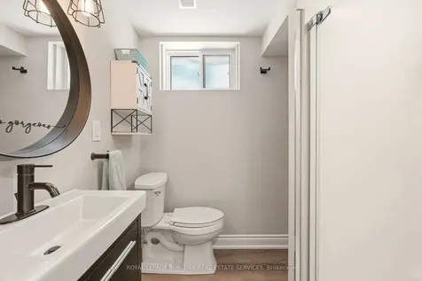 2207 Jester Court Burlington ON L7P 3E8