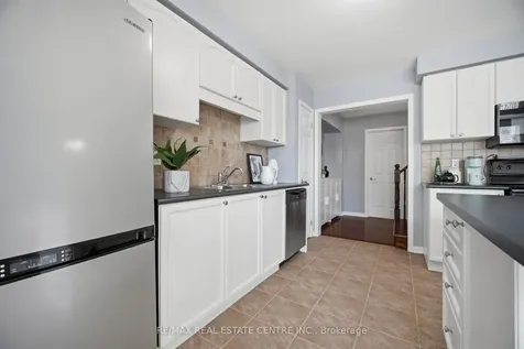 680 Mceastern Path Milton ON L9T 0G4