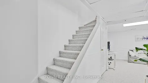 2065 Amherst Heights Court Burlington ON L7P 4R6