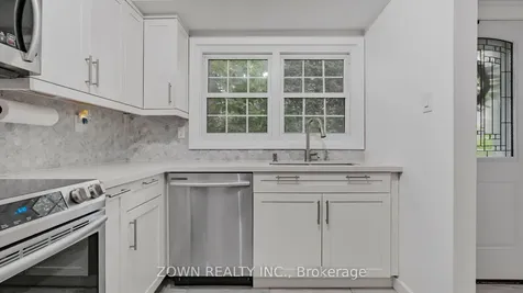 2065 Amherst Heights Court Burlington ON L7P 4R6
