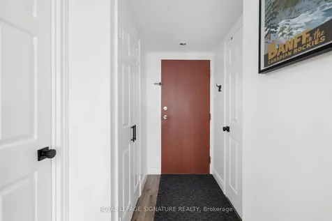880 Dundas Street W Mississauga ON L5C 4H3