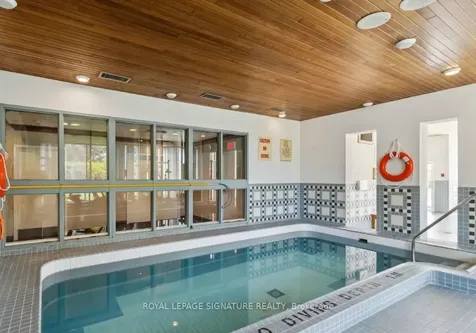 880 Dundas Street W Mississauga ON L5C 4H3