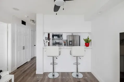 880 Dundas Street W Mississauga ON L5C 4H3