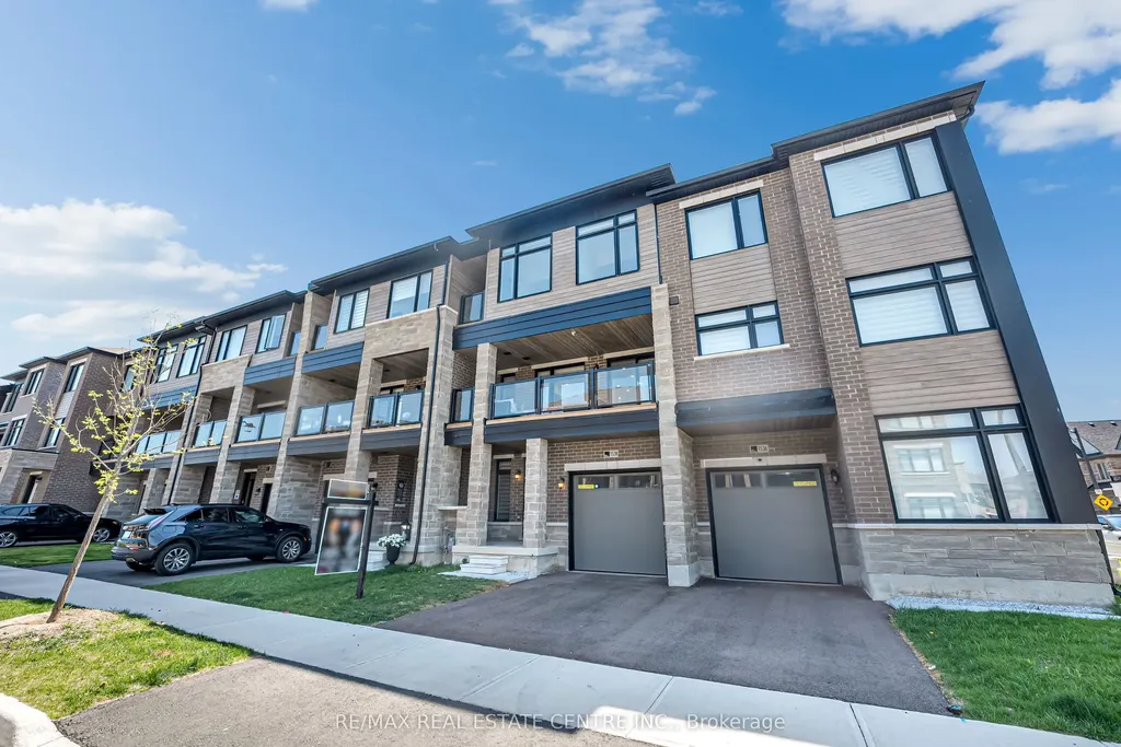 1538 Moonseed Place Milton ON L9E 1V4