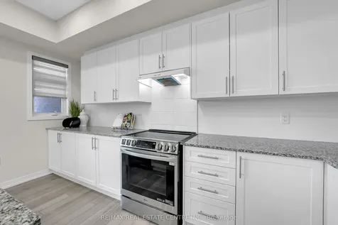 1538 Moonseed Place Milton ON L9E 1V4