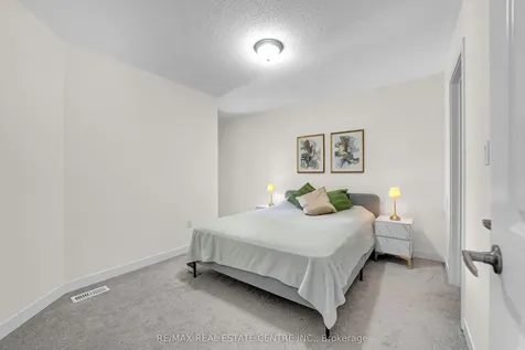 1538 Moonseed Place Milton ON L9E 1V4