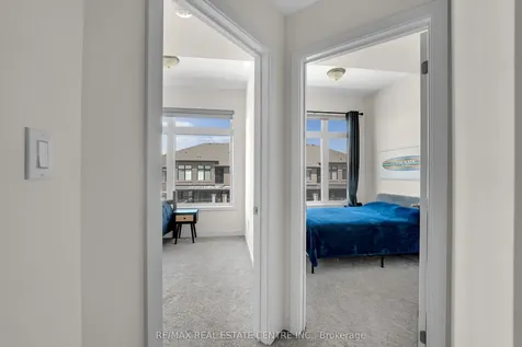 1538 Moonseed Place Milton ON L9E 1V4