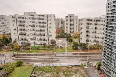 156 Enfield Place Mississauga ON L5B 4L8