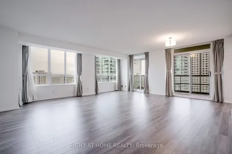 156 Enfield Place Mississauga ON L5B 4L8