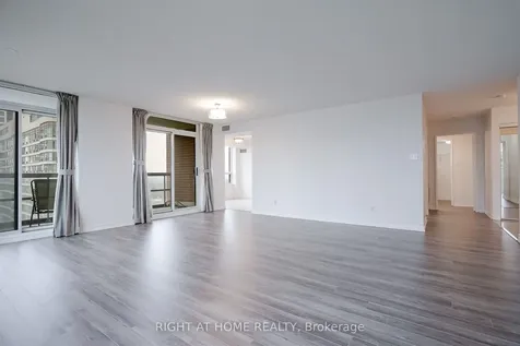 156 Enfield Place Mississauga ON L5B 4L8