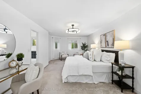 175 Manley Lane Milton ON L9T 5P1