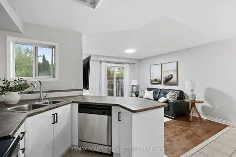 175 Manley Lane Milton ON L9T 5P1