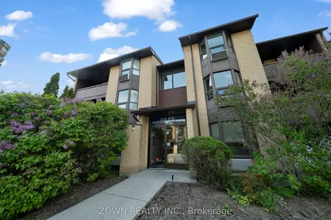 3835 Lakeshore Boulevard W Toronto ON M8W 1R2