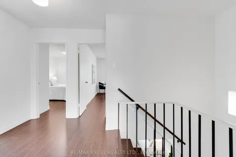 3587 Ash Row Crescent Mississauga ON L5L 1K3