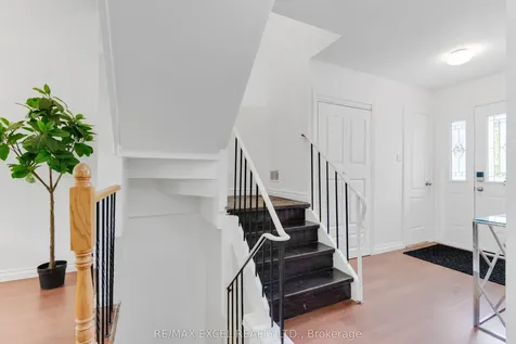 3587 Ash Row Crescent Mississauga ON L5L 1K3