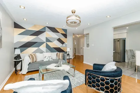 10 Vista Green Crescent Brampton ON L7A 2S3