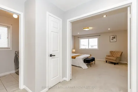 10 Vista Green Crescent Brampton ON L7A 2S3