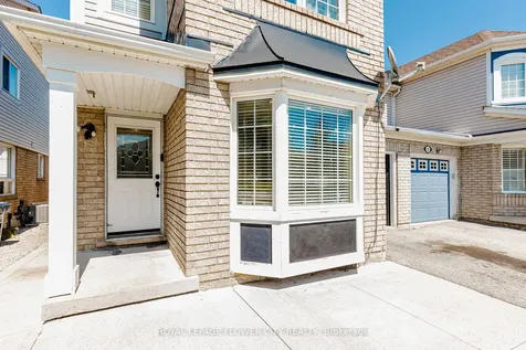 10 Vista Green Crescent Brampton ON L7A 2S3