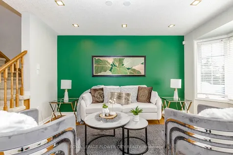 10 Vista Green Crescent Brampton ON L7A 2S3
