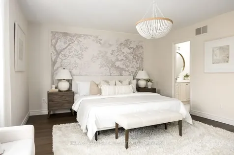 4471 Romfield Crescent Mississauga ON L5M 4L1