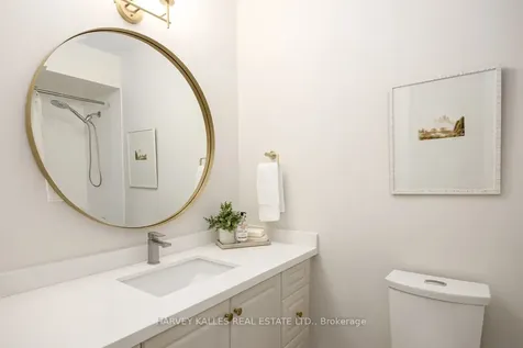 4471 Romfield Crescent Mississauga ON L5M 4L1