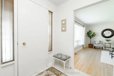 242 Avondale Boulevard Brampton ON L6T 1J4