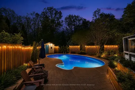 1357 Golden Meadow Trail Oakville ON L6H 3H1