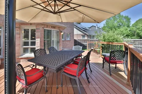 4184 Millcroft Park Drive Burlington ON L7M 3V3