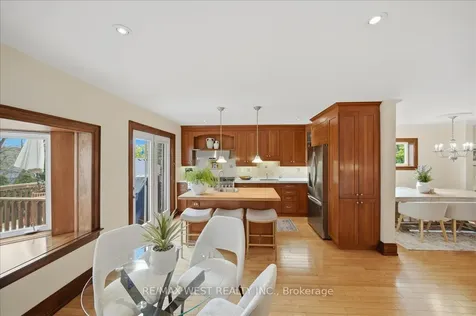 69 Mayfield Avenue Toronto ON M6S 1K4
