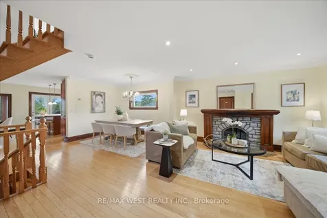 69 Mayfield Avenue Toronto ON M6S 1K4