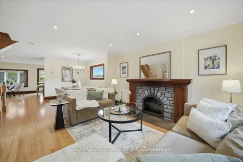 69 Mayfield Avenue Toronto ON M6S 1K4