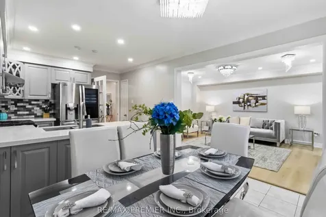 18 Salonica Road Brampton ON L7A 3K9