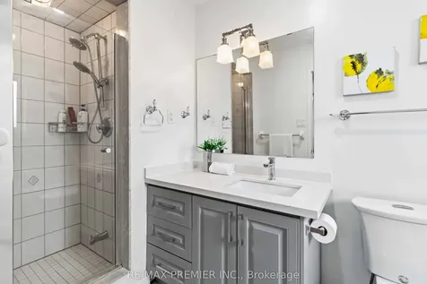 18 Salonica Road Brampton ON L7A 3K9
