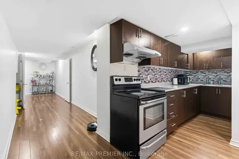 18 Salonica Road Brampton ON L7A 3K9
