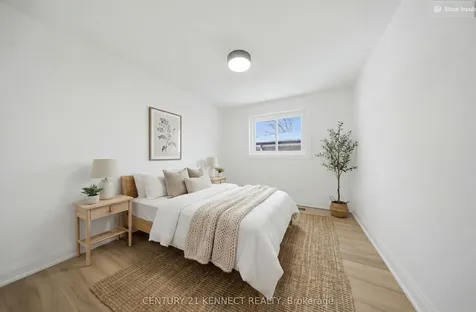 2121 Baynham Court Mississauga ON L5A 1H1
